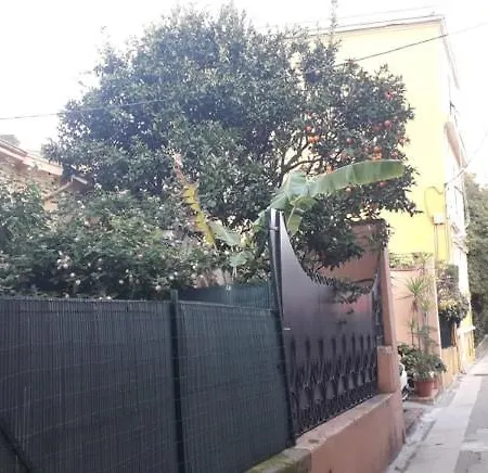 Les Violettes Apartmán Menton