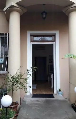 Les Violettes Mentone